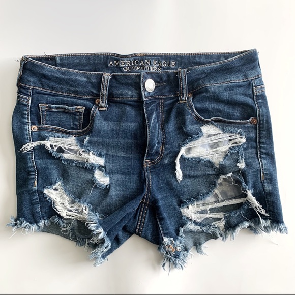 •AMERICAN EAGLE• Size 10 MIDI Distressed Jean Shorts - Picture 1 of 11